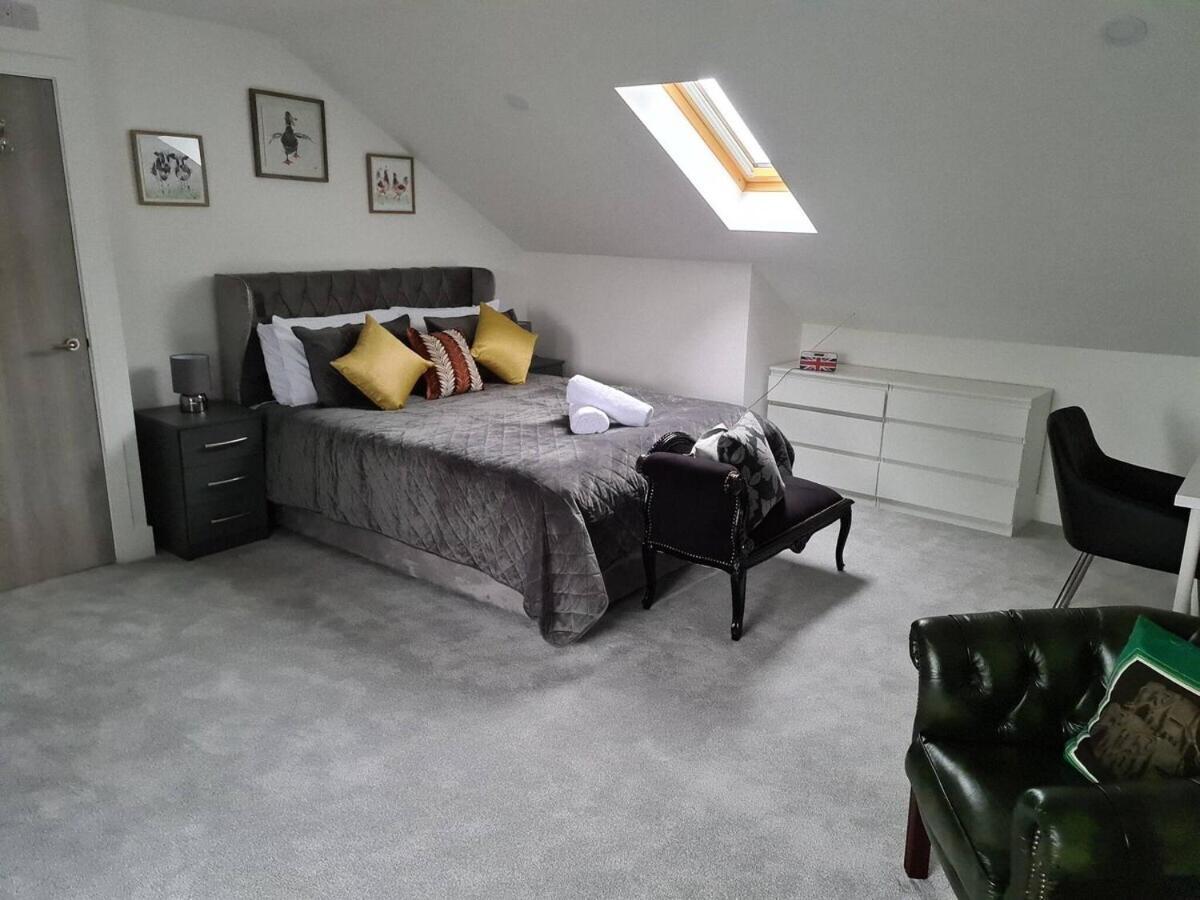 Sav 5 Bed Luxury Detached House In Leicester Humberstone Bilik gambar